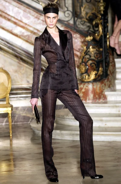 Look 24